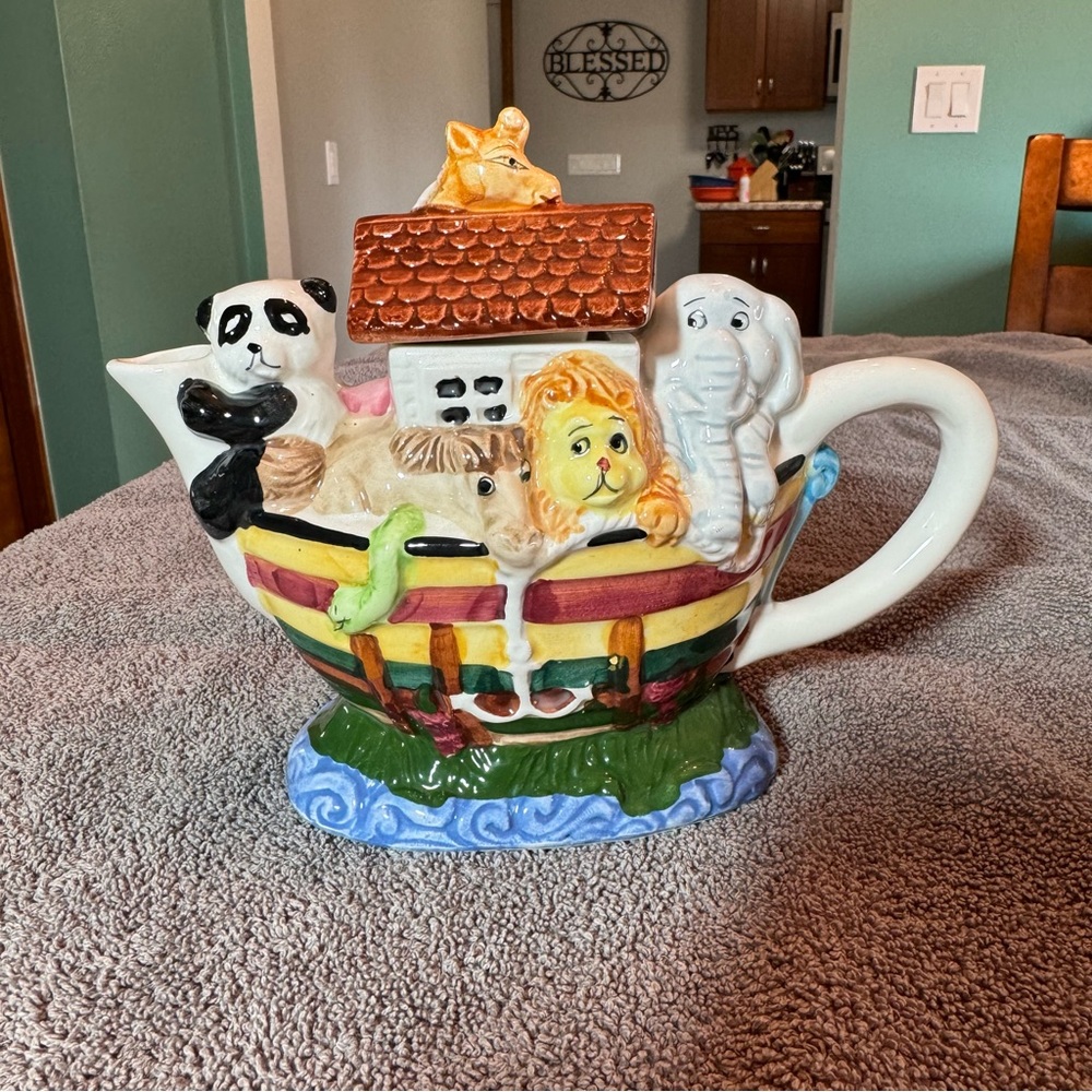 Vintage Noah’s Ark Ceramic Hand-Painted Teapot New World Specialties Boat